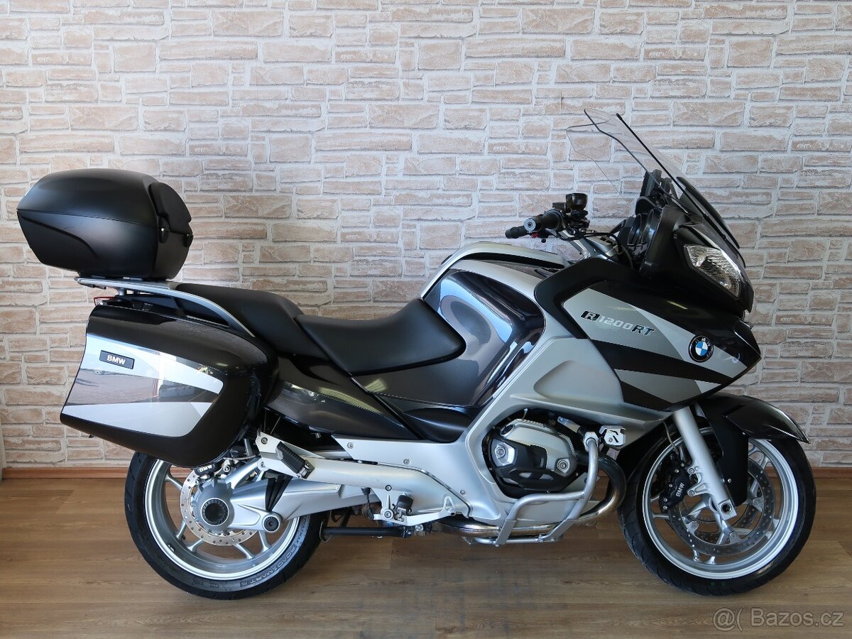 BMW R1200RT 1.majitel, plná výbava, 44400km, po servisu