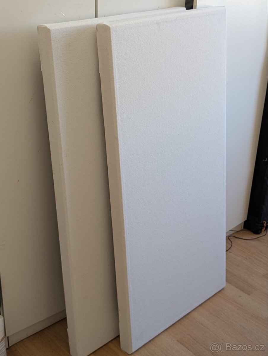 2 x akustické panely GIK Acoustics