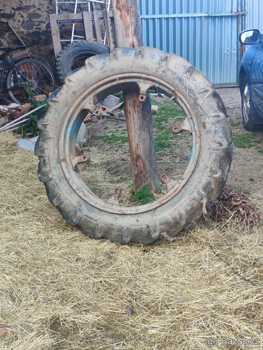 Zetor kultivační kola
