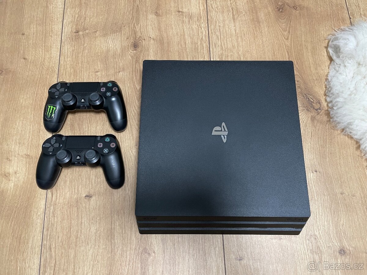 Prodám PS4 Pro 1TB