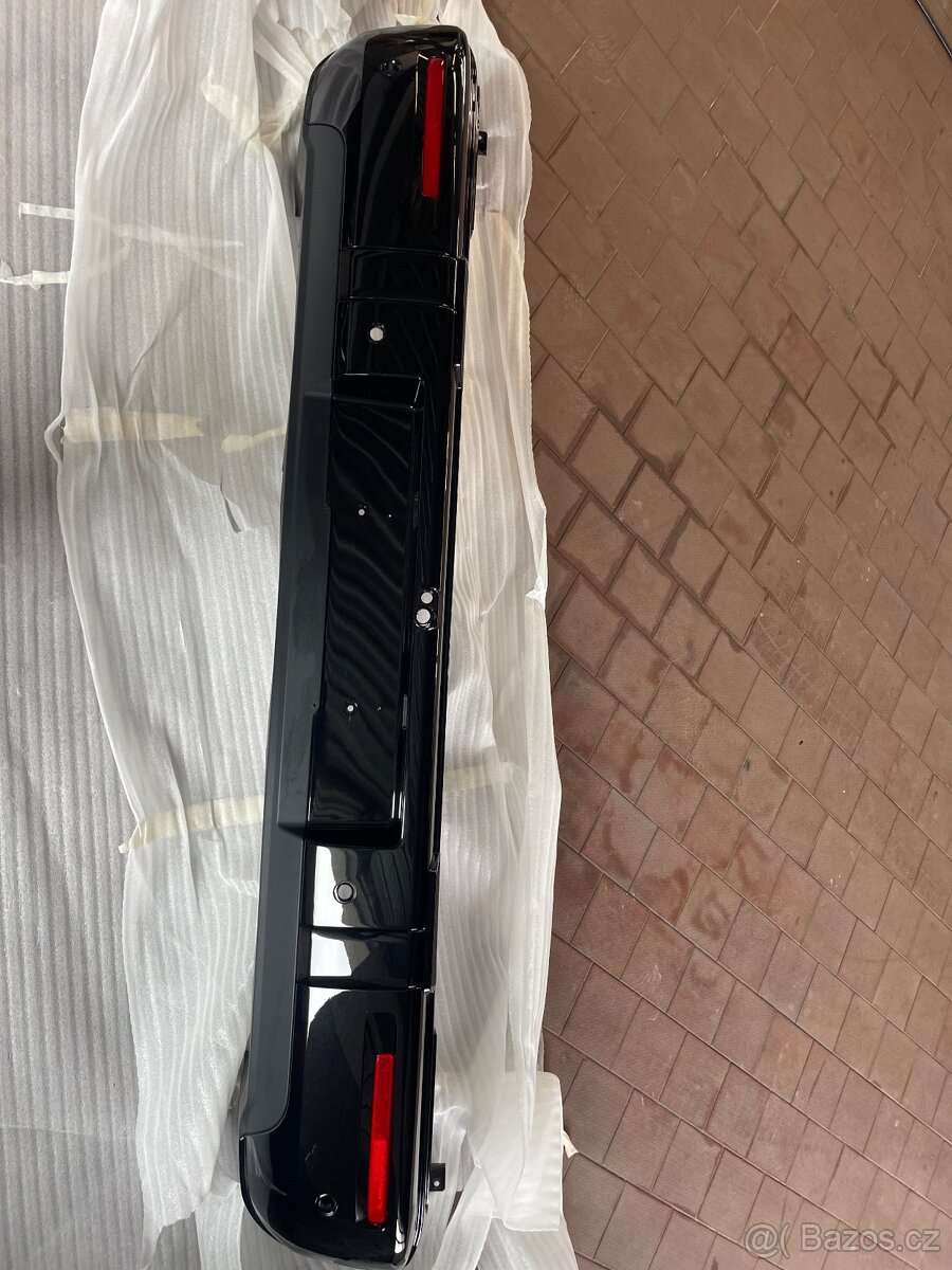 Prodám zadání originalní naraznik Mercedes G 580 EQG