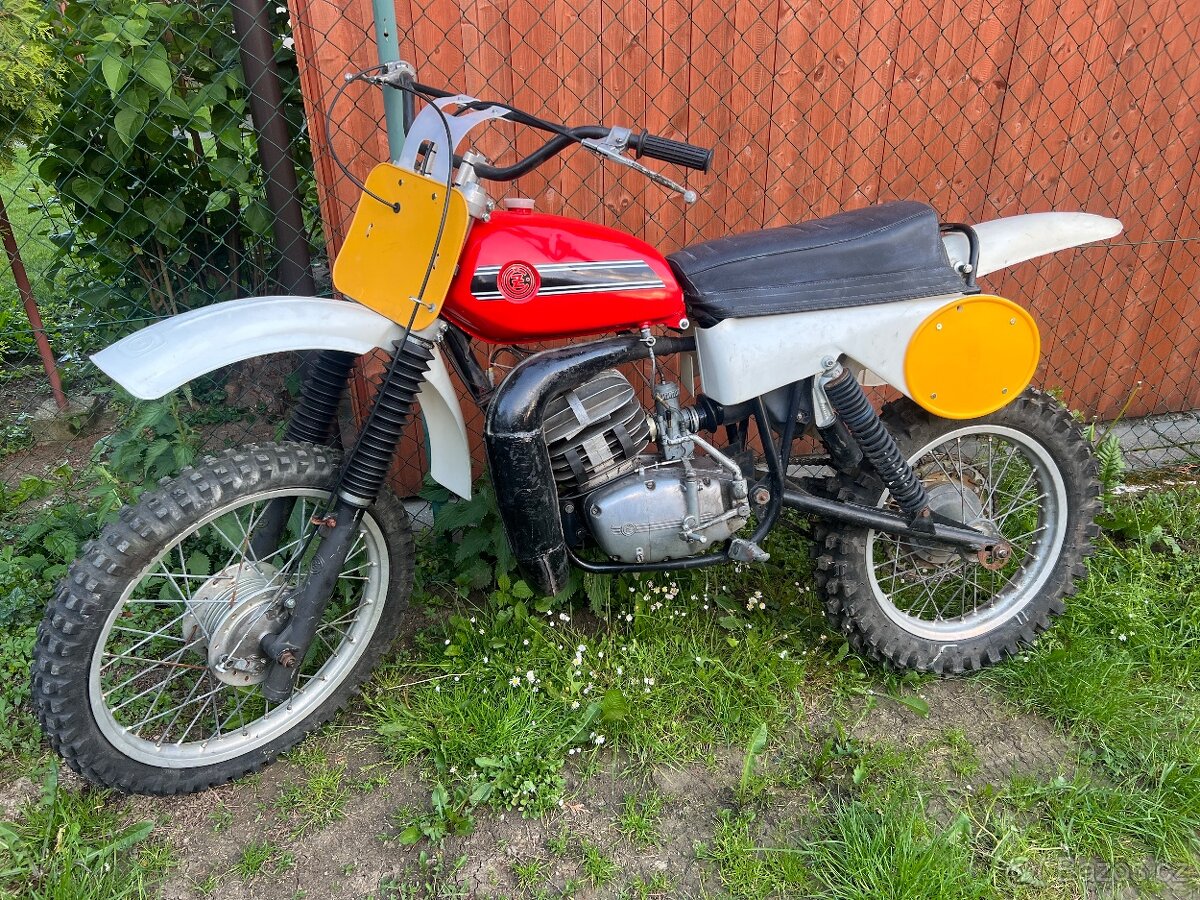 Čz 380/514 motokros