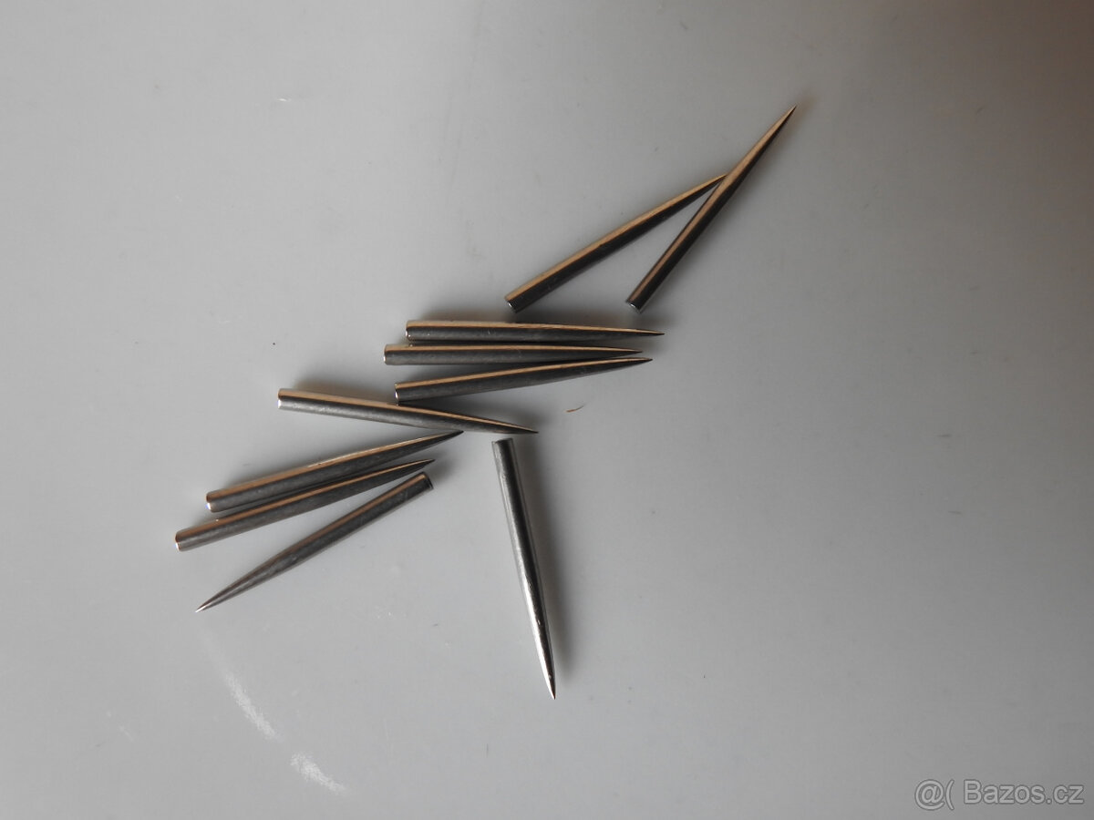 Jehly do starožitných gramofonů 10kusů  rovné