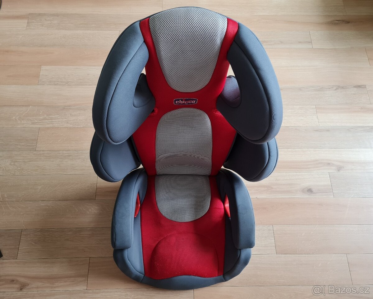 CHICCO Artsana Universal autosedačka 15-36kg