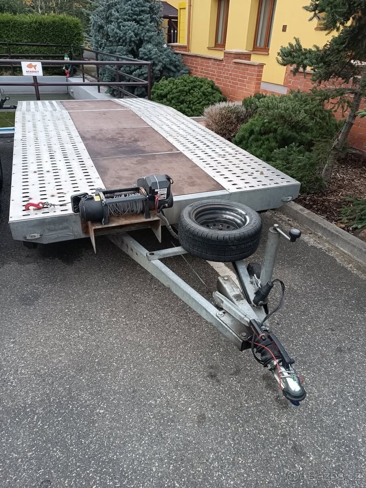 autopřepravník - plato - lafeta - laweta - podval