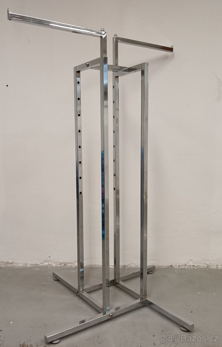 Štendr, stojan, němý sluha.. chromový, dvouramenný