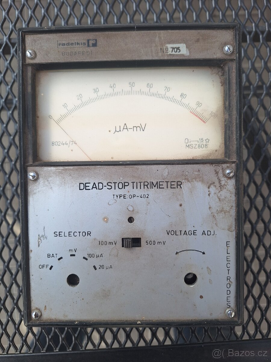 Měřící přístroj