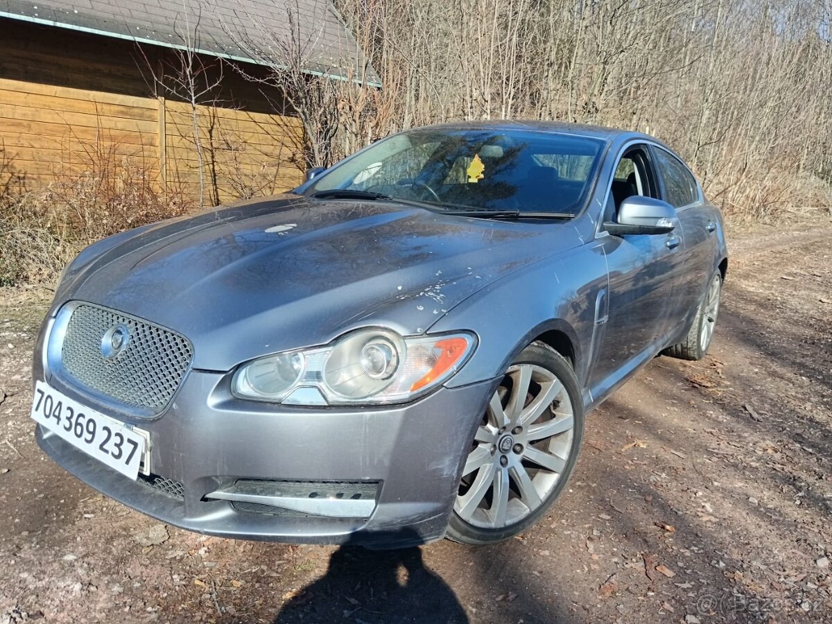 // Jaguar XF 2.7D - 276DT//DÍLY