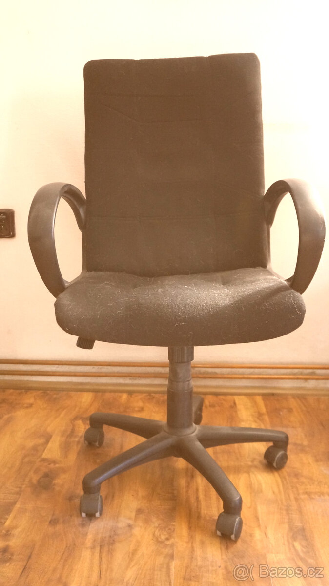 Prodám kancelářské křeslo