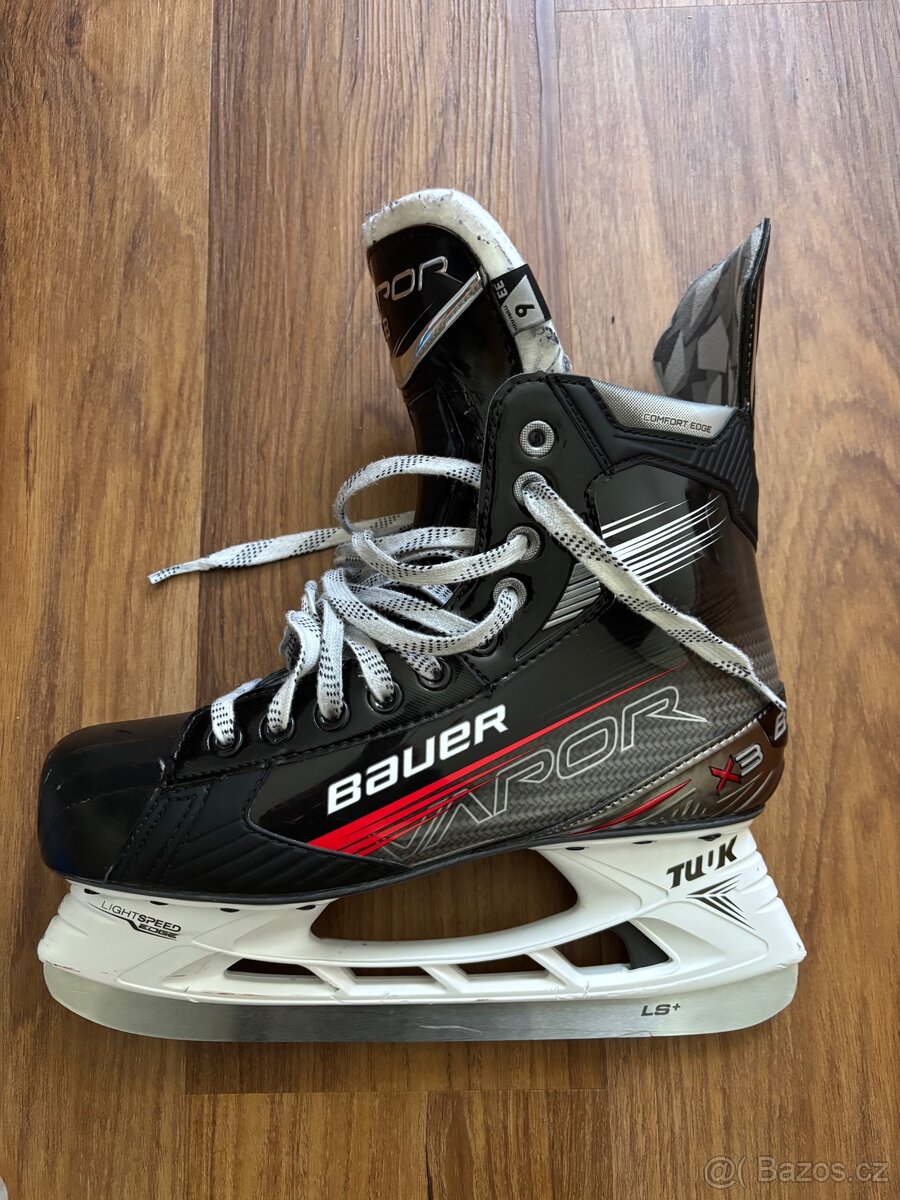 Brusle Bauer Vapor 3X