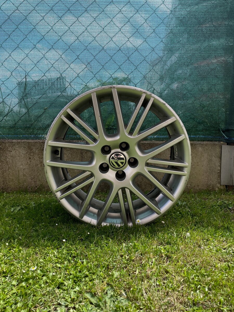 Alu kola 5x100 r17 E38 - BORBET