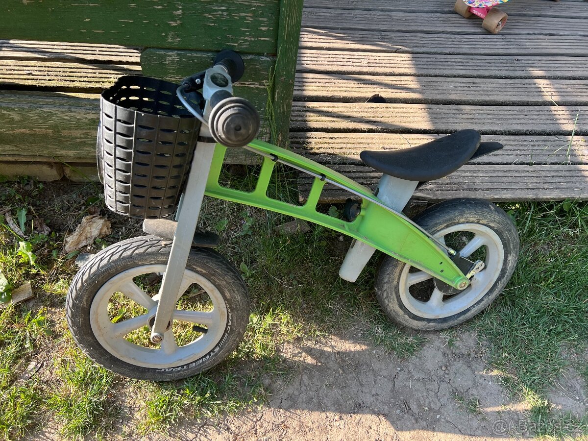 First bike + adaptér + helma