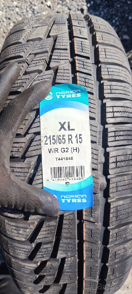 Nokian zimní 215/65R15 nové cena za 2ks