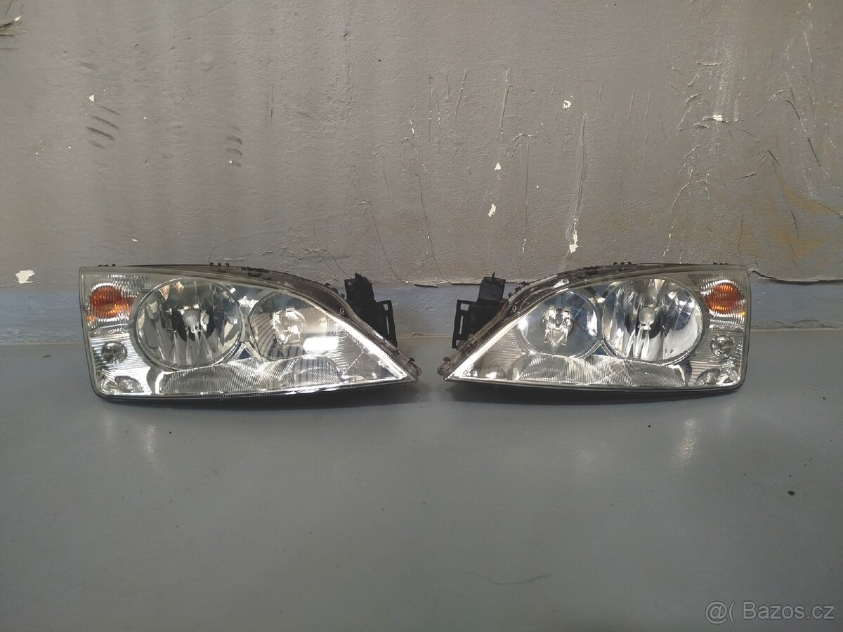 Ford Mondeo 3 - přední světla