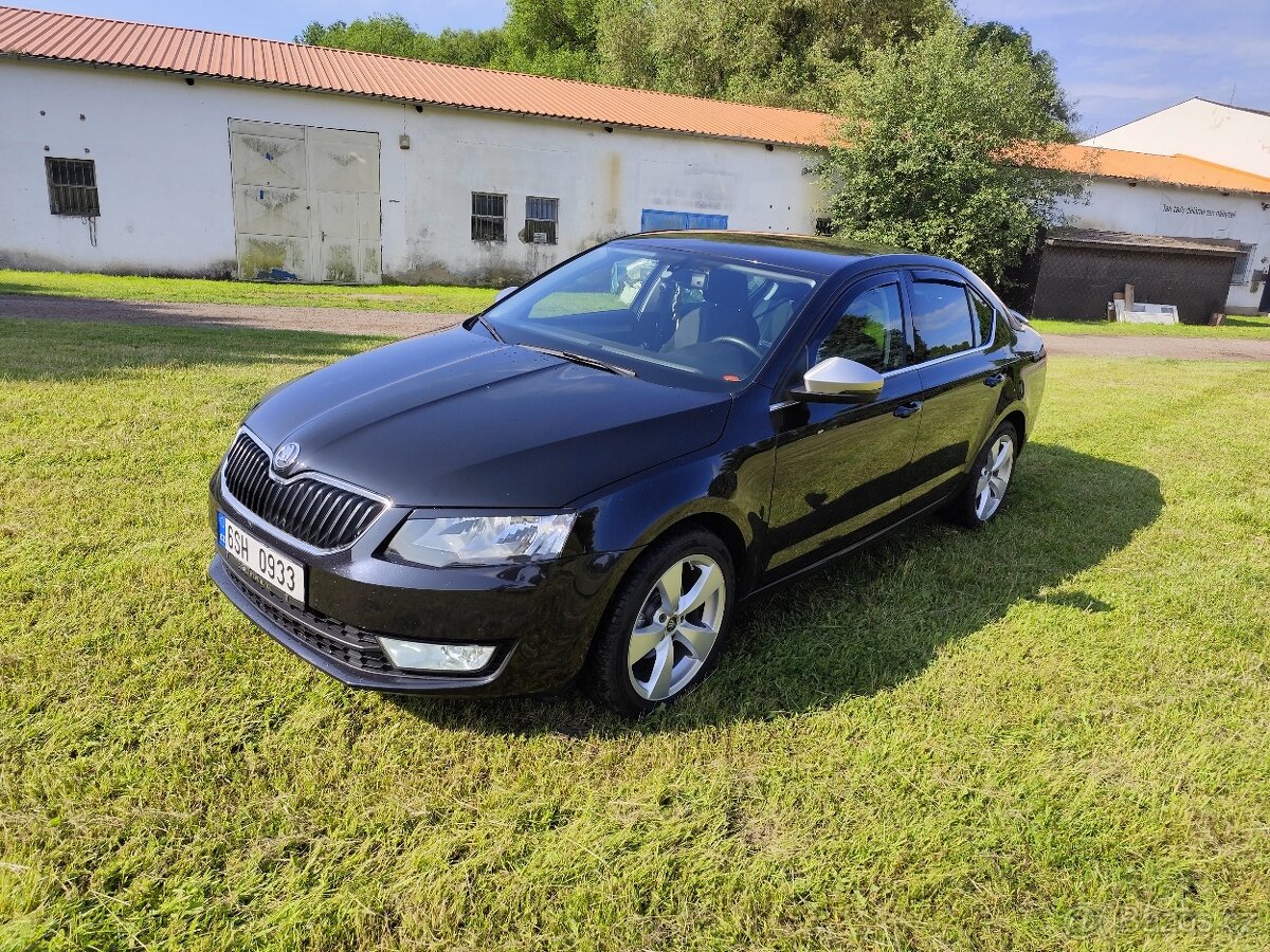 Octavia 3 1.6 TDI Top stav najeto pouze 102130KM