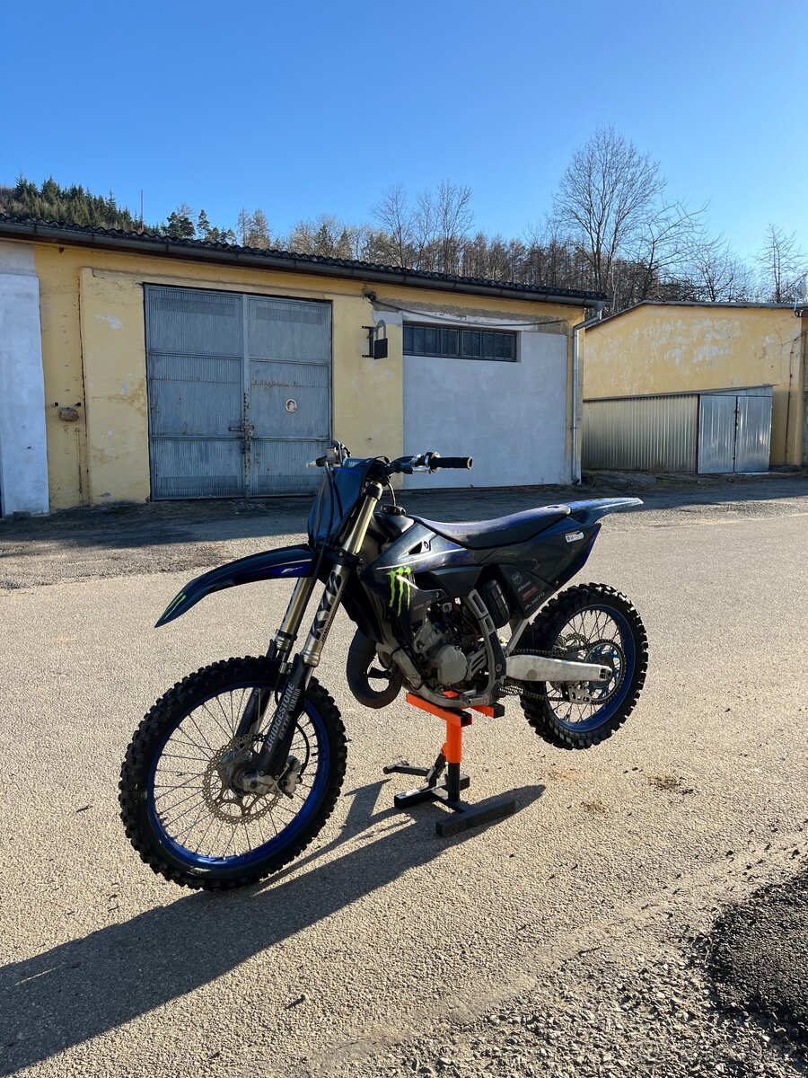 Yamaha yz 125 r.v.22