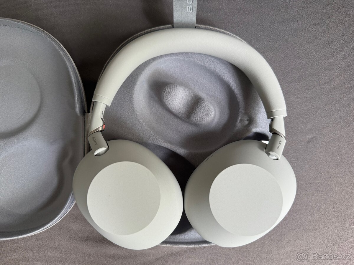 Sony WH-1000XM6