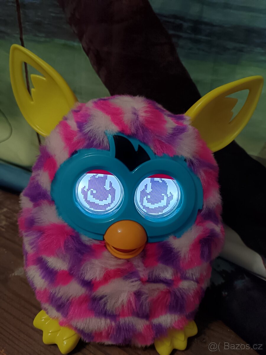 Interaktivní Furby