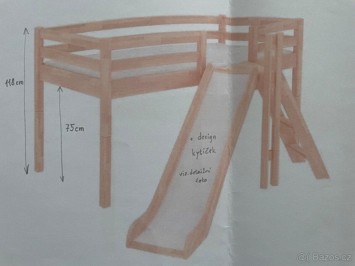 Vyvýšená postel se skluzavkou