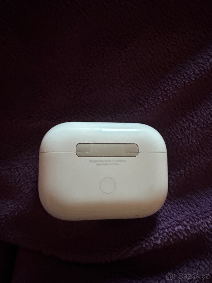 Prodám AirPods Pro 2.genereca (USB-C).