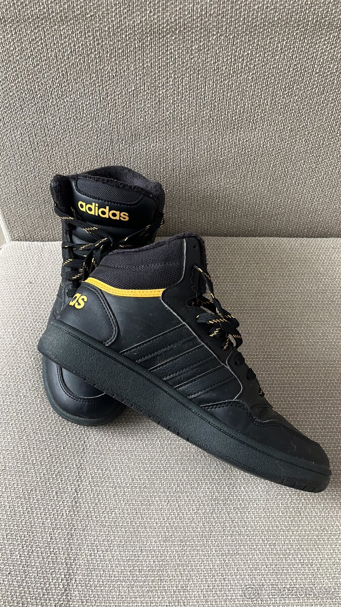 Zimní boty Adidas vel. 37 1/3 v záruce