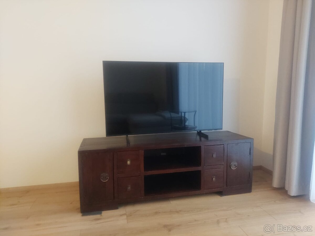 TV komoda, masiv