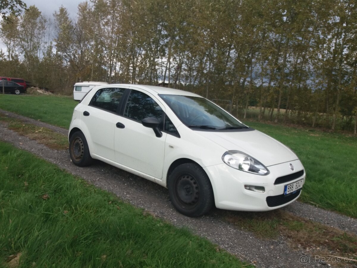 fiat punto 1,2 51kw rv.2013 170 00km BEZ KOROZE