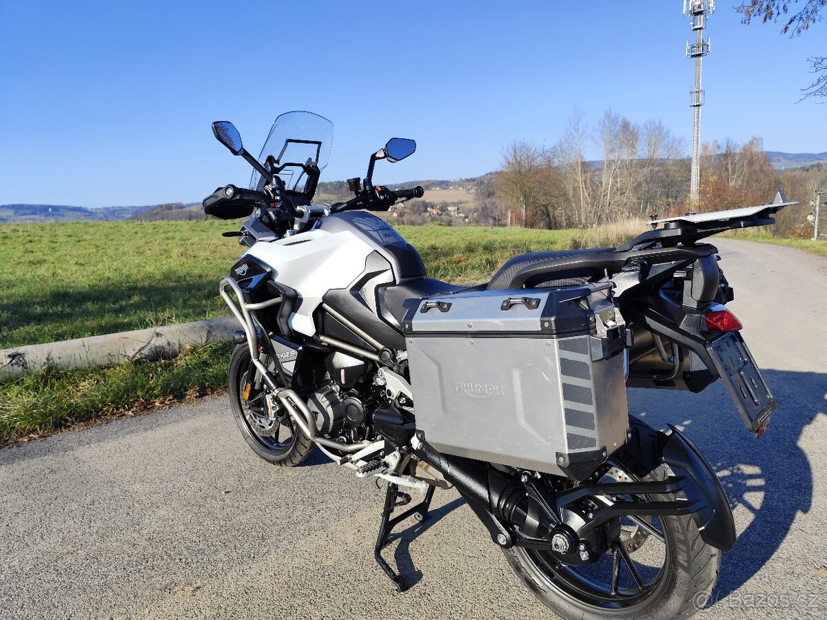TRIUMPH TIGER 1200 GT EXPLORER