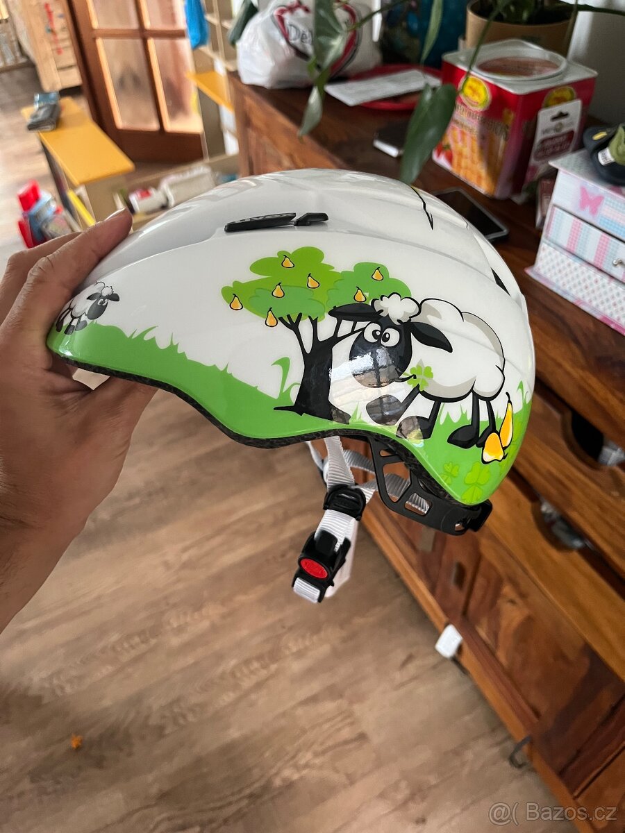 Detska helma - nova