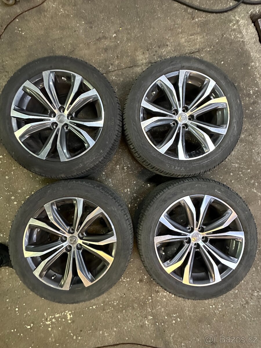 235/55 R20 5/114 LEXUS RX 450H