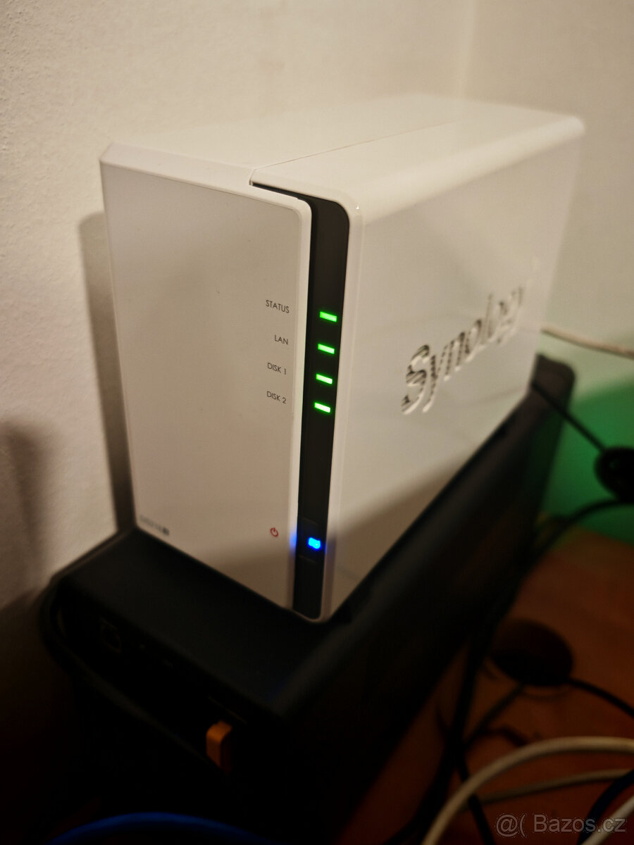 Prodám síťový disk NAS SYNOLOGY DS218j 8TB WD RED (2x4TB)