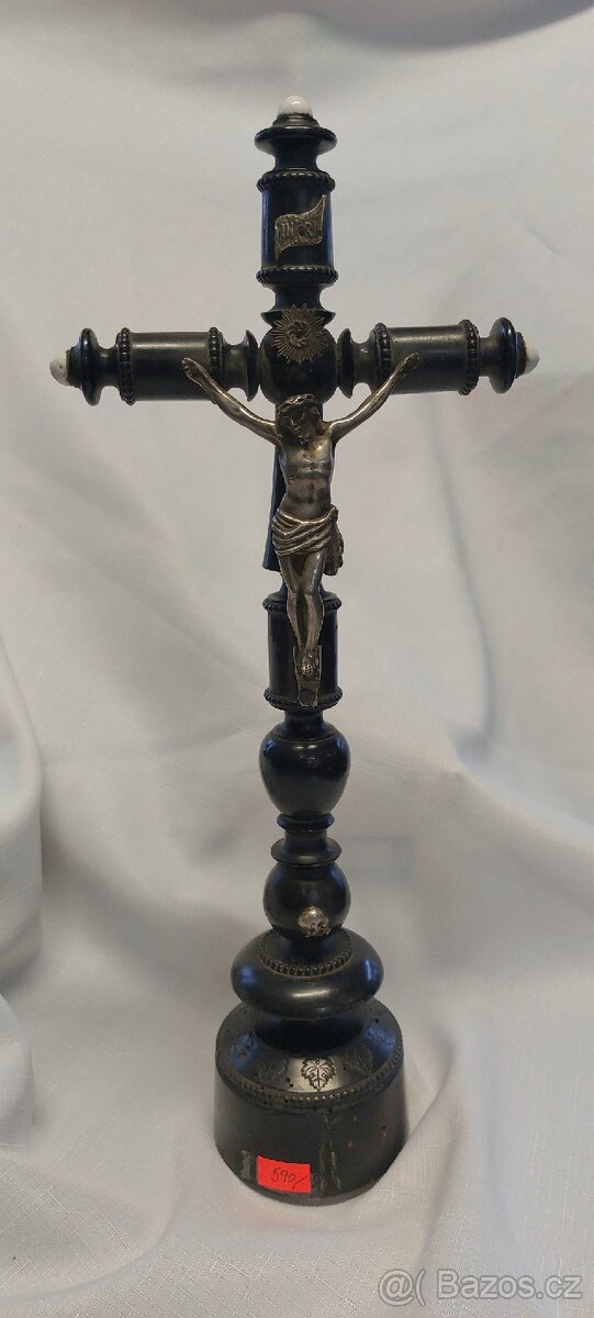 Dřevěný křížek