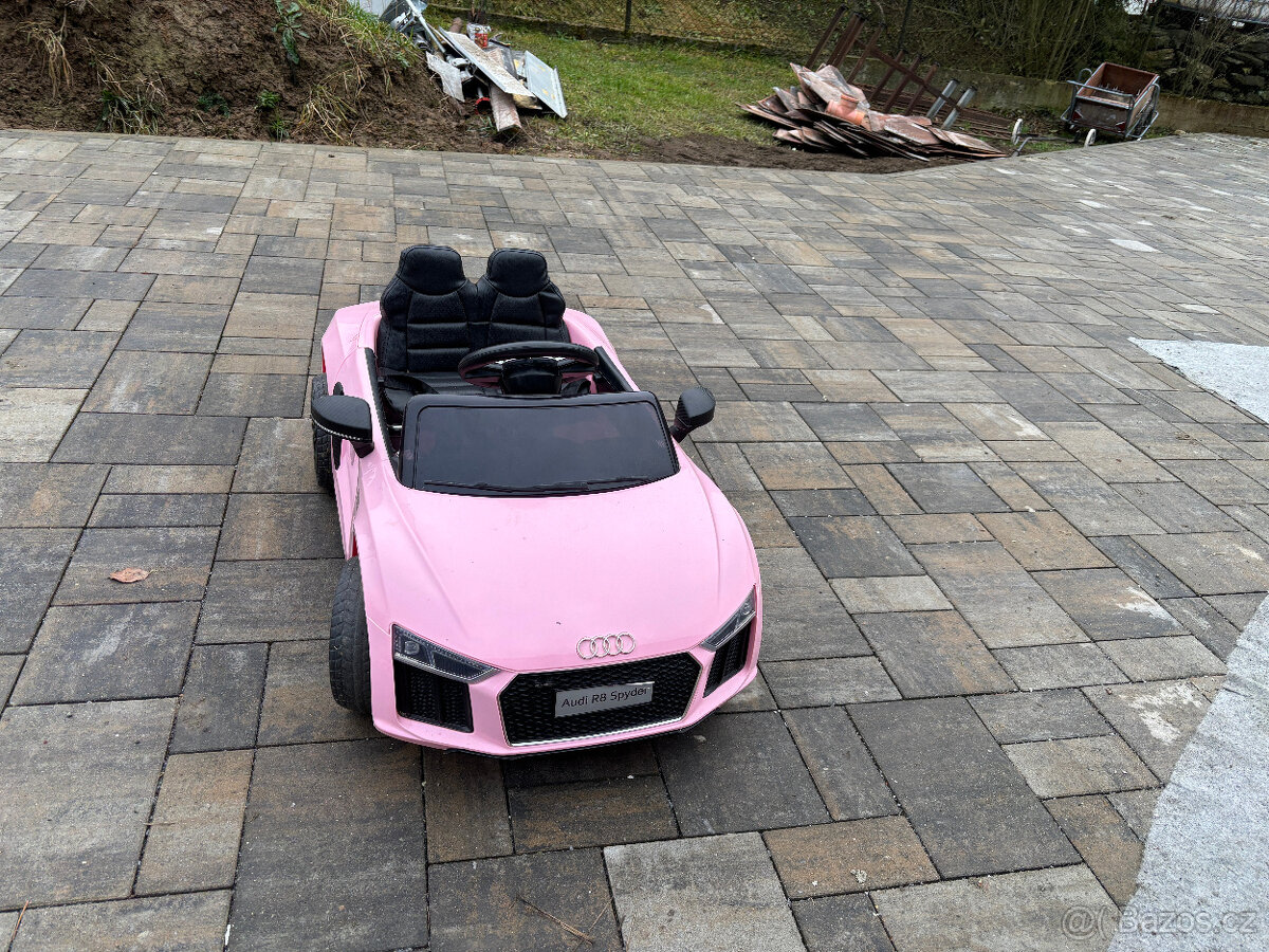 Prodám elektrické autíčko pro děti