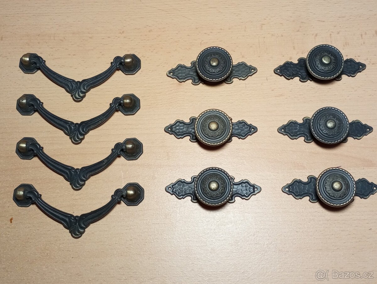 nábytkové úchytky v rustikálním stylu