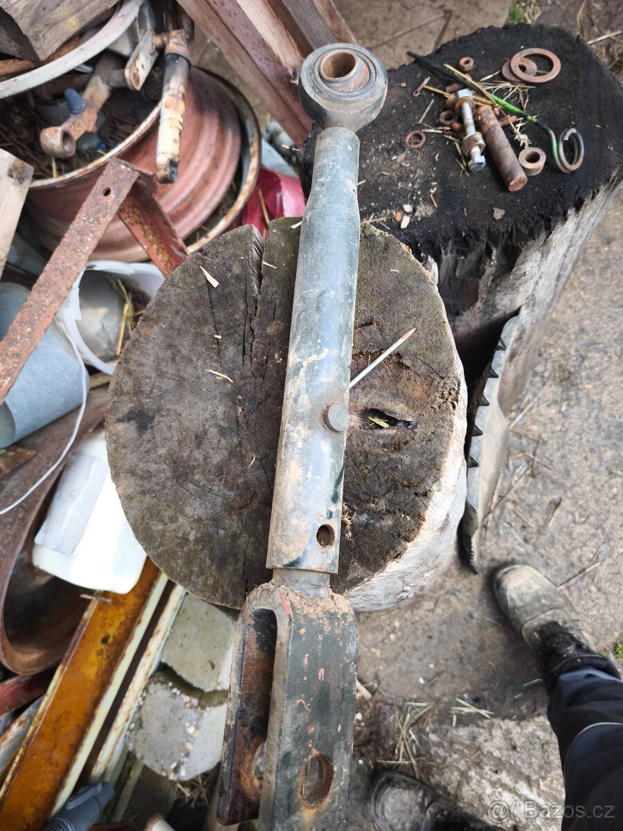 Sloupek Zetor Crystal