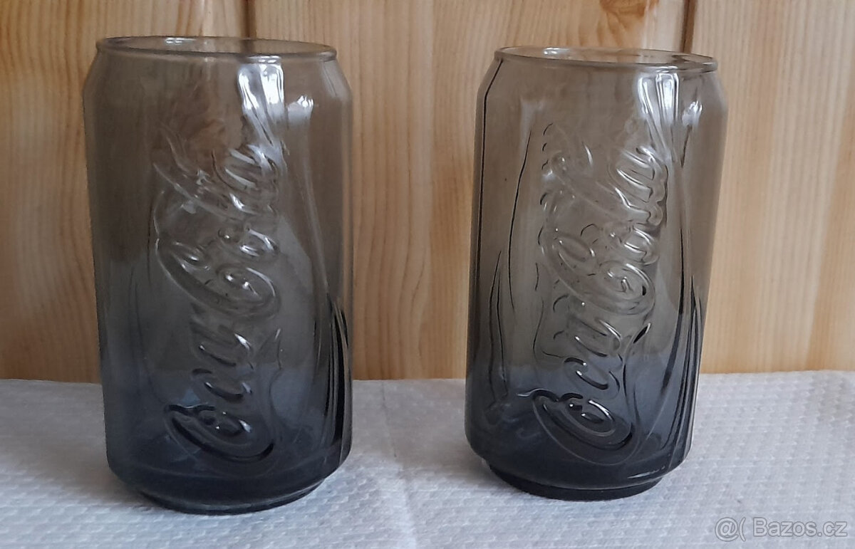 sklenice Coca Cola