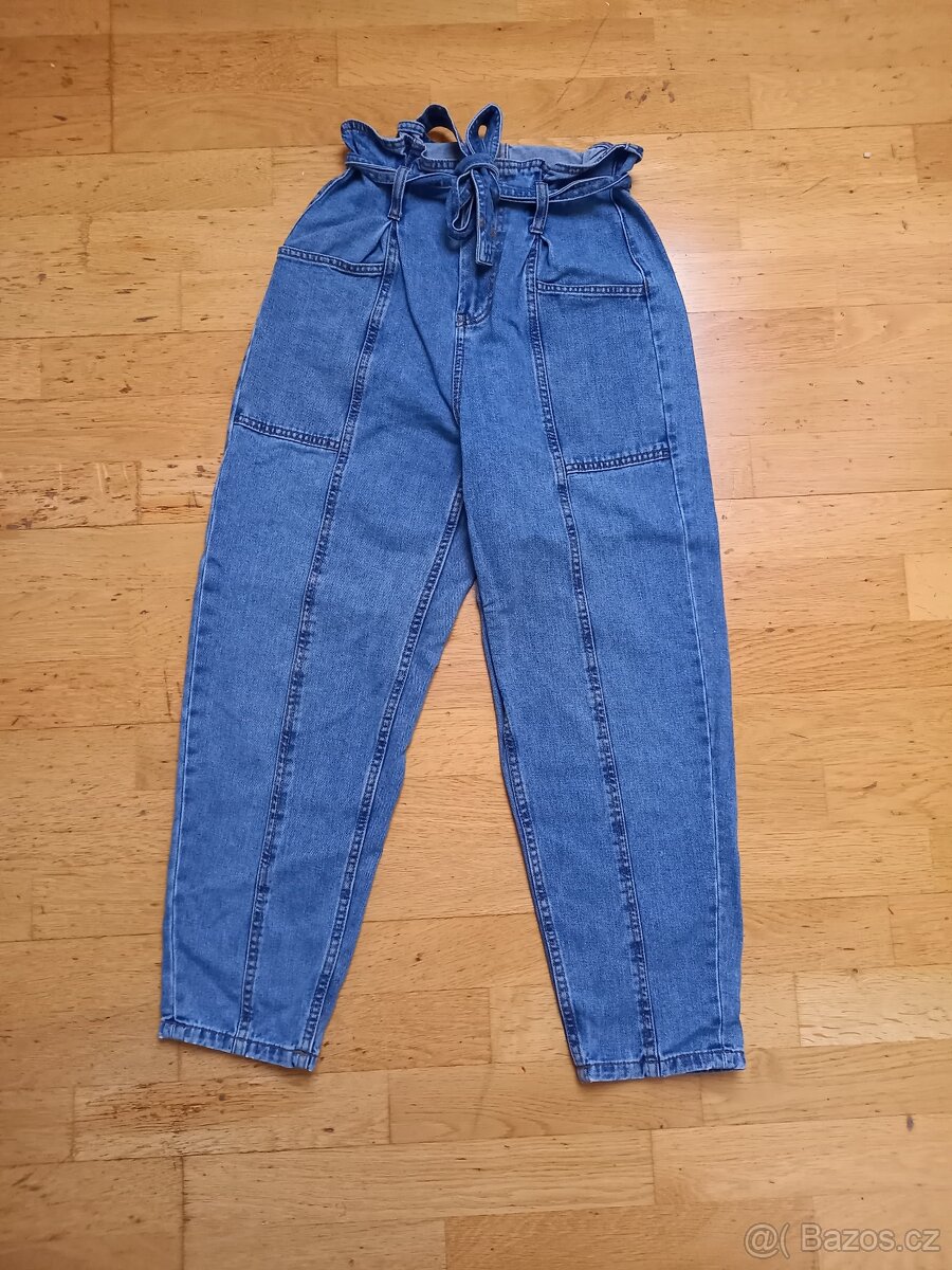 Modré volné džíny vel 36