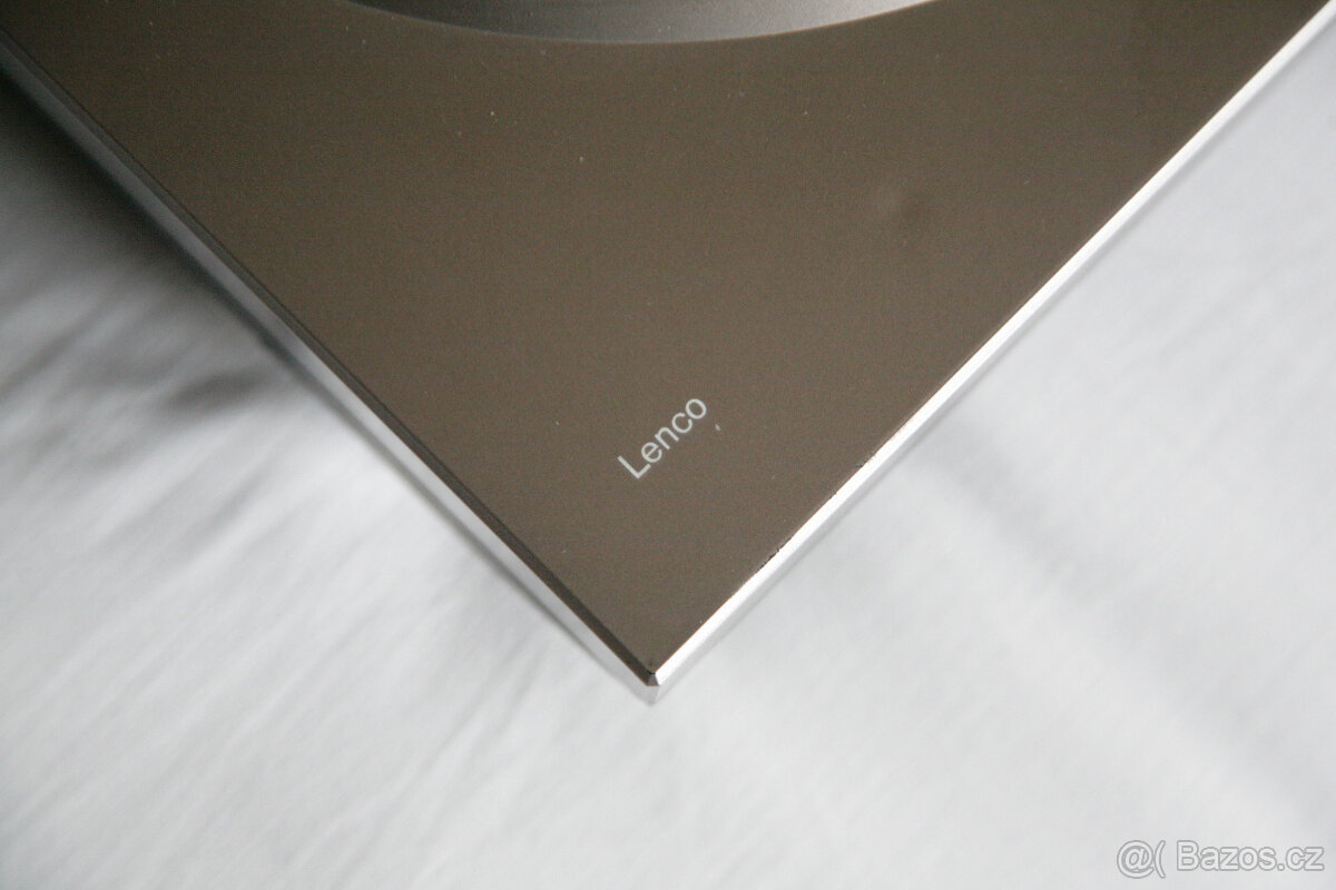 Gramofo LENCO L300-vývozní TESLA  NC 300