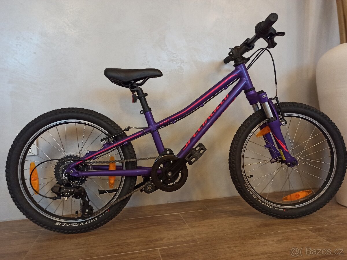 Perfektní kolo Specialized Hotrock, velikost 20