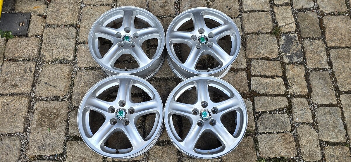 Lité disky Škoda 15", rozteč 5x100, ET38 - zašlu