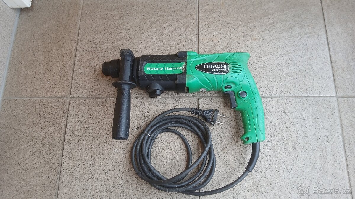Vrtací kladivo Hitachi