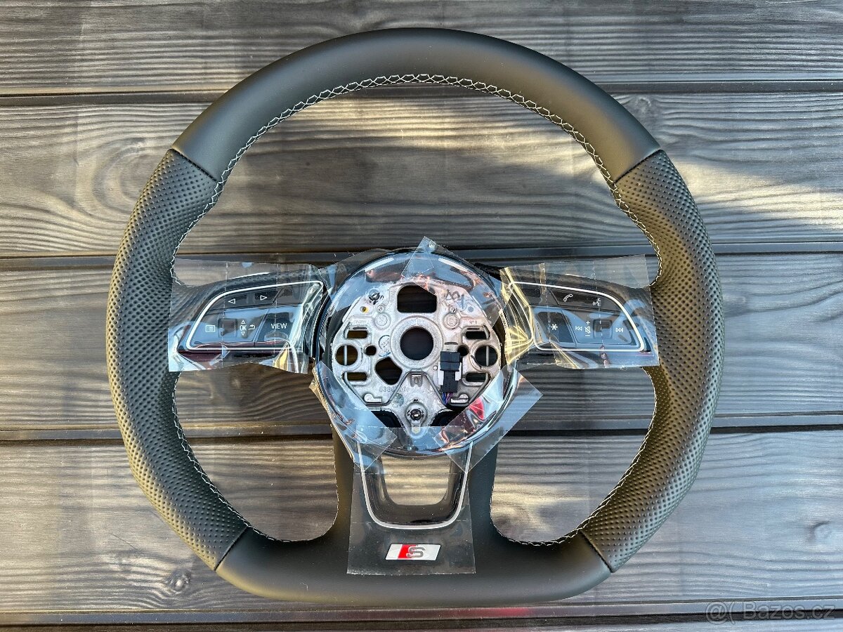 Audi sportovy volant zrezany S line sedy A1 A3 S3 S4 S5