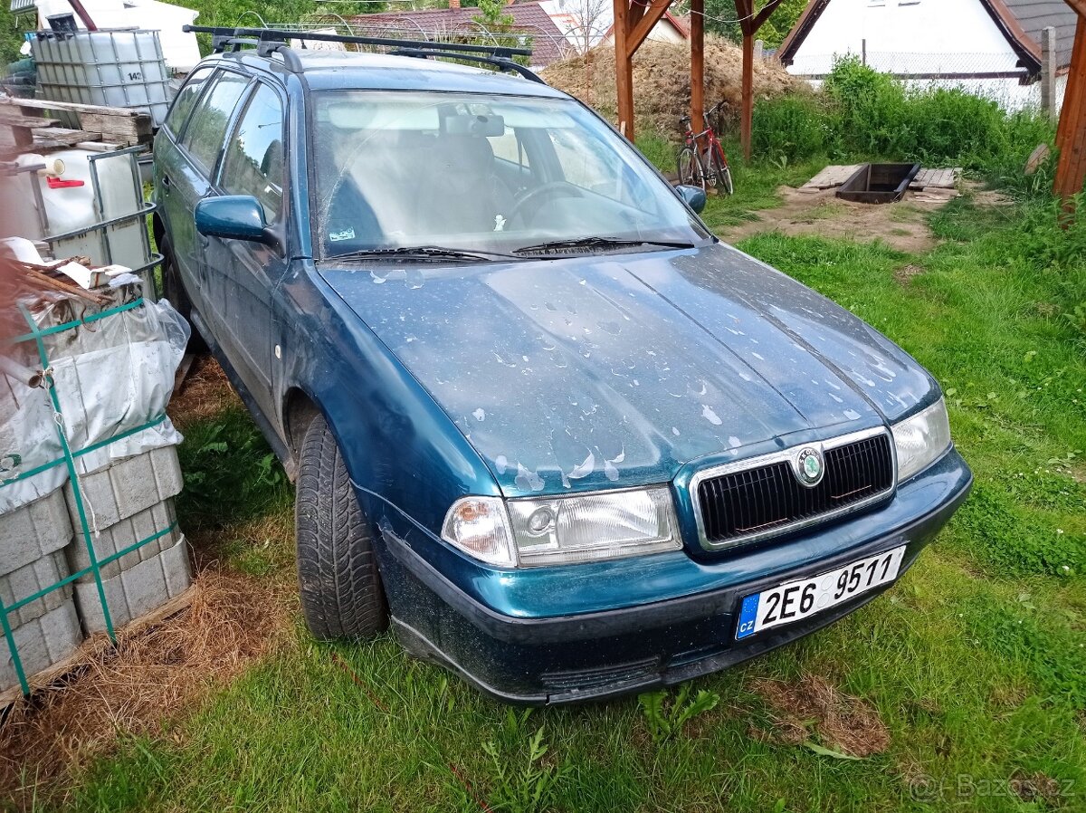 Škoda Octavia combi 1, 1,9 TDi, 81 kw na dodělání bo díly.