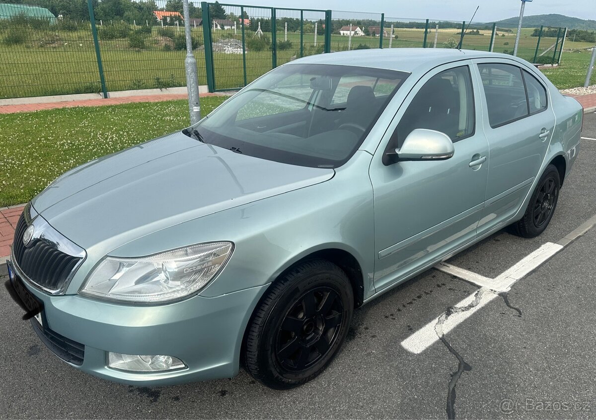 ŠKODA OCTAVIA 2 FACELIFIT 1.6mpi , NOVÁ STK