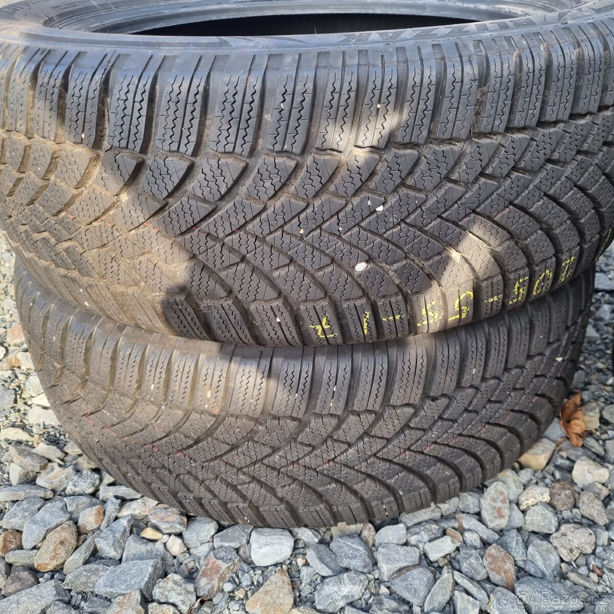 205/55/17 Bridgestone zimní 2ks nejeté