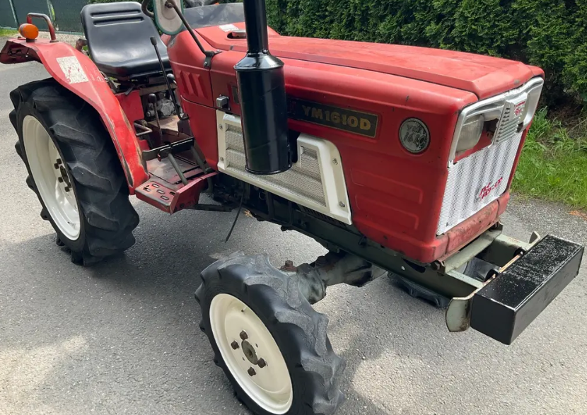 Japonský malotraktor Yanmar 1610, traktor 16 koní