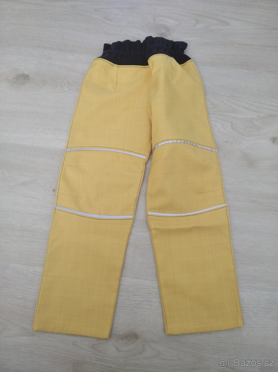 Softshelové kalhoty 4-5 let