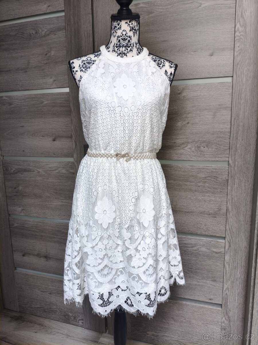 Bílé krajkové šaty zn. VILA vel. 42/44