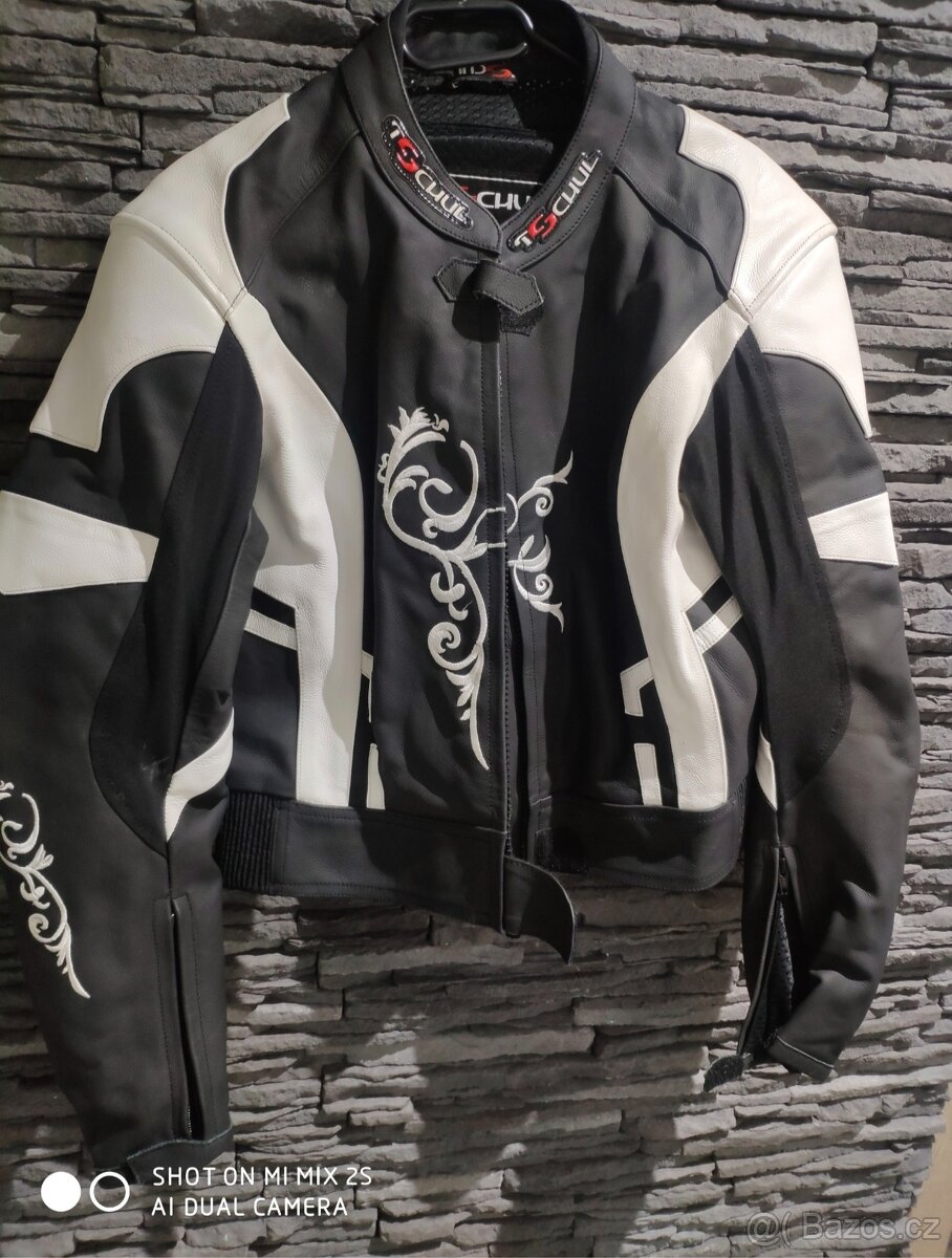 Dámská motorkářská kombinéza 1 x vzata vel.44
