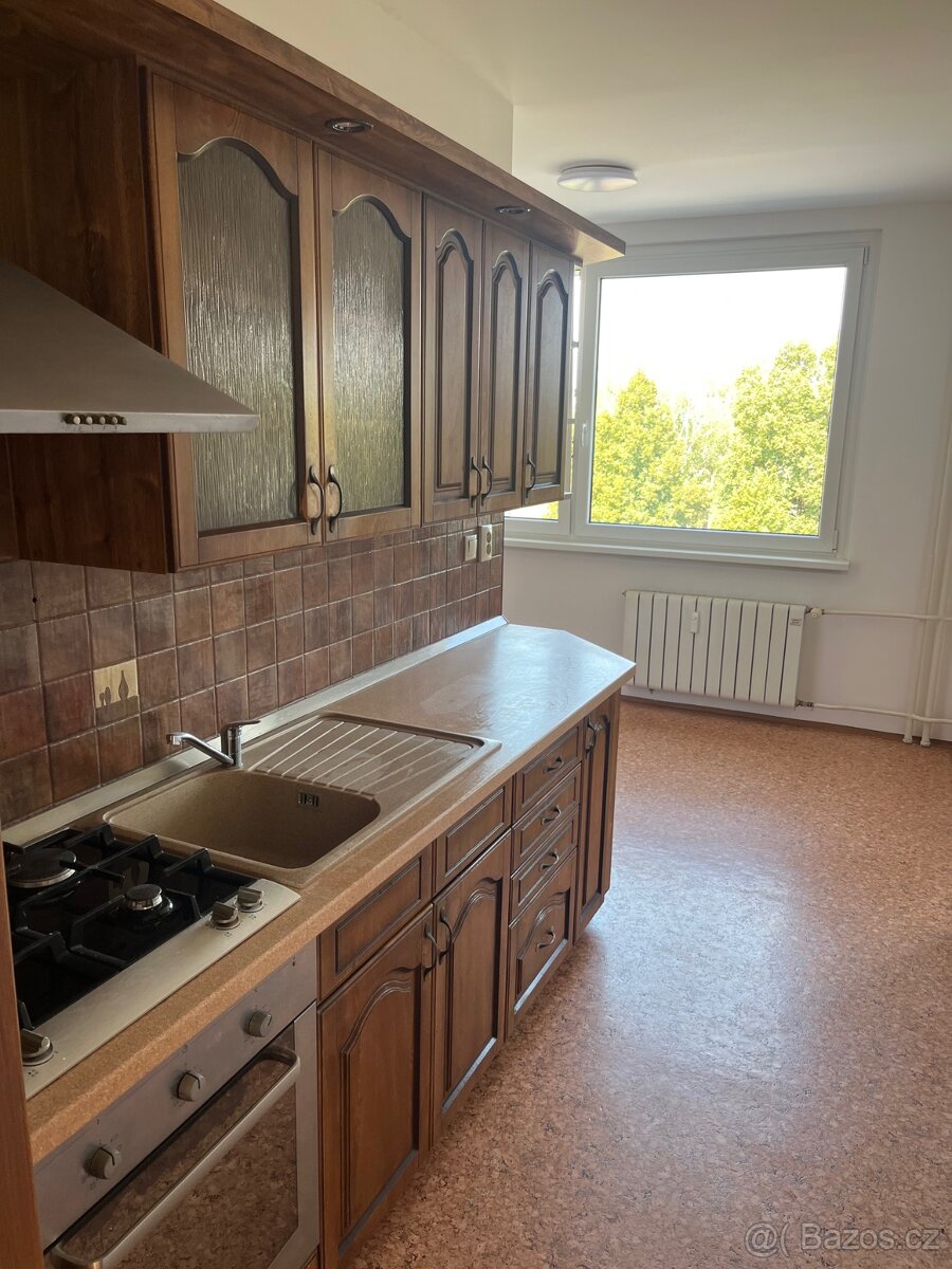 Pronájem bytu 2+1 v Uničově, 60 m2